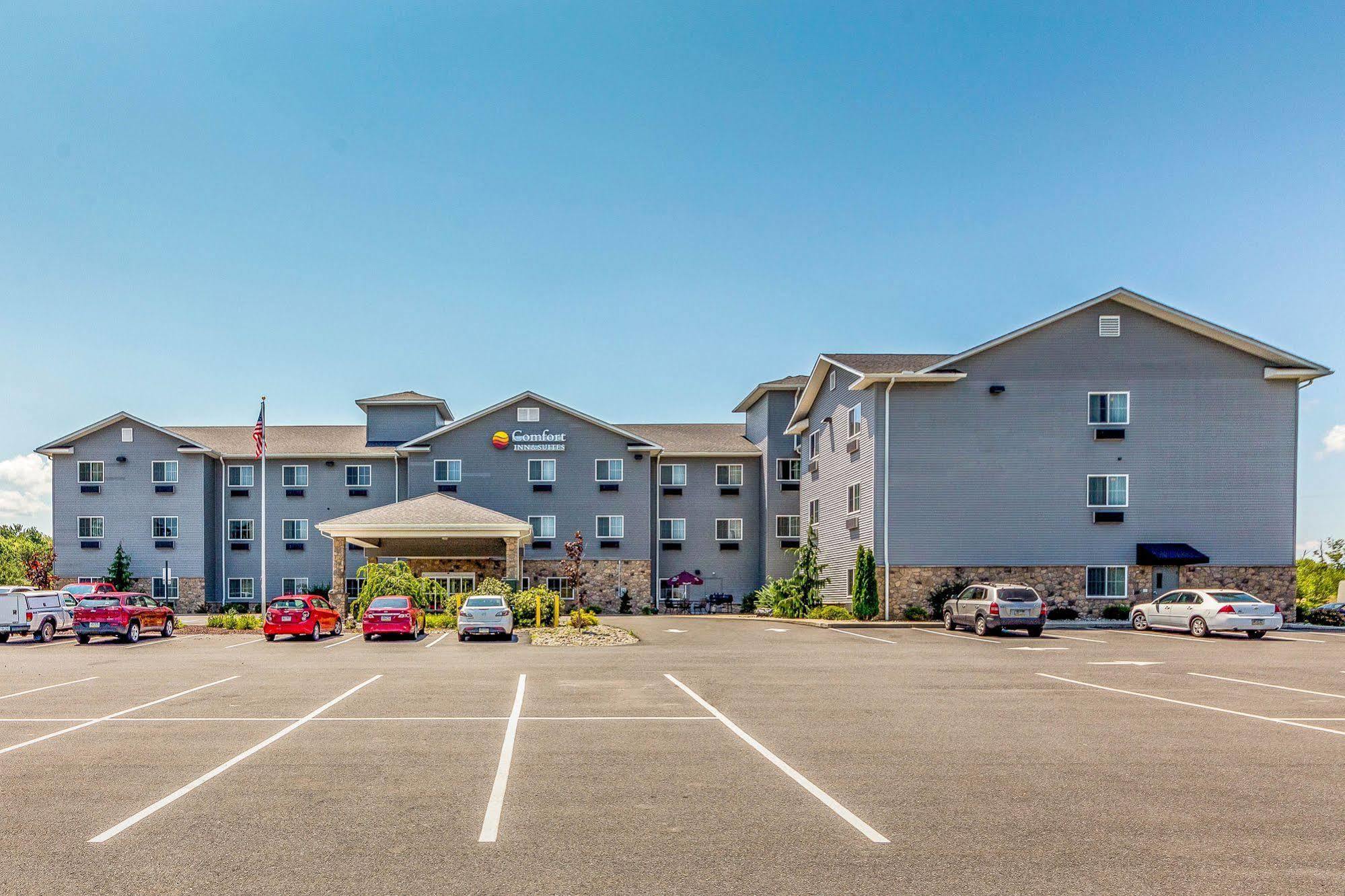 Comfort Inn&Suites Barnesville - Frackville Extérieur photo